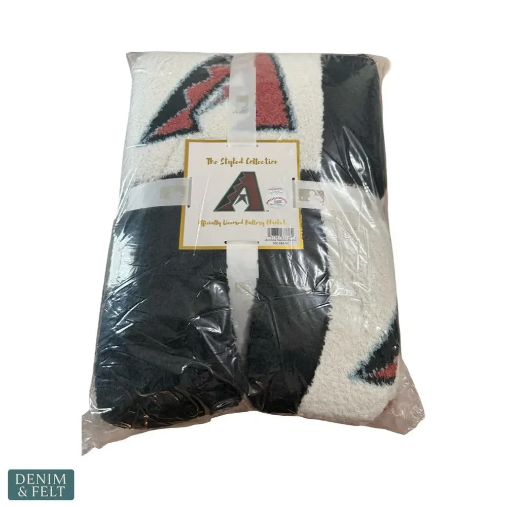 NEW The Styled Collection Arizona Diamondbacks MLB Buttery Ombre Check‎ Blanket